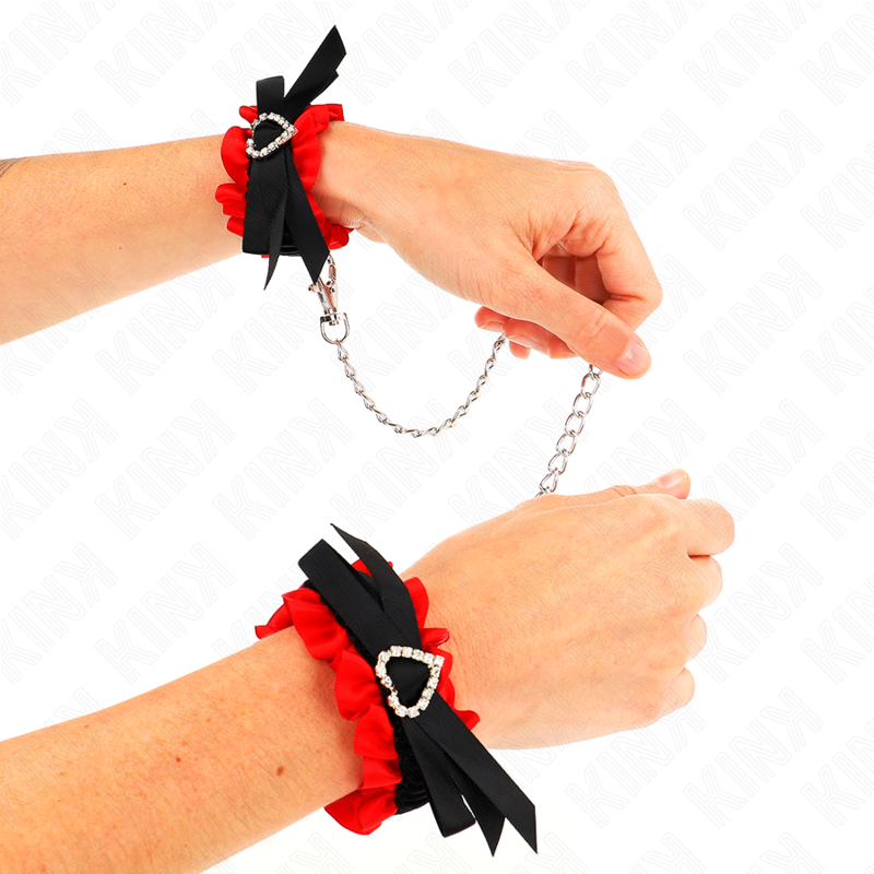 KINK - SUJECIONES ELÁSTICAS PARA MUÑECAS DE ENCAJE CON DETALLES DE CORAZÓN ROJO, AJUSTABLES 22-35 CM