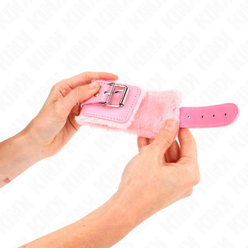 KINK - ATTACHES DE POIGNET DOUBLÉES DE FOURRURE ROSE AVEC CEINTURE ROSE RÉGLABLE 17-29 CM X 6 CM