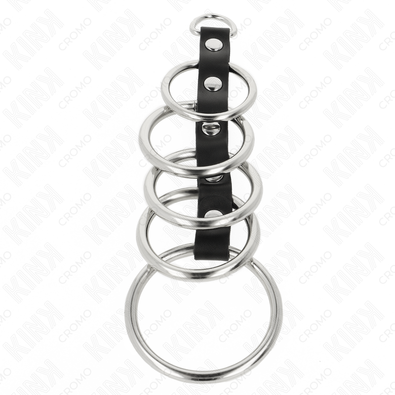 KINK - 5 ANILLOS METÁLICOS PARA EL PENE DE 3,2 CM A 5 CM CONECTADOS POR CUERO