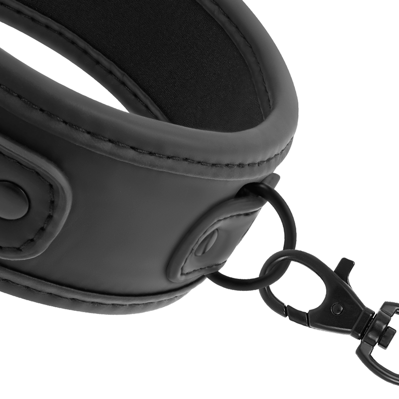 COLLAR DE CADENA CON FORRO DE NOPRENE PARA SUMISO FETICHE