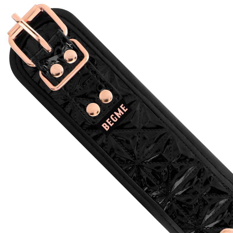 BEGME - COLLAR DE CUERO VEGANO PREMIUM EDICIÓN NEGRA CON FORRO DE NEOPRENO