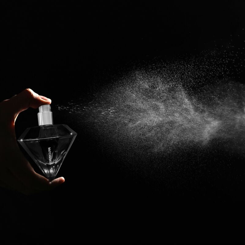 PERFUME LGBTQ CON FEROMONAS PARA ÉL - MATCHMAKER BLACK DIAMOND 30 ML