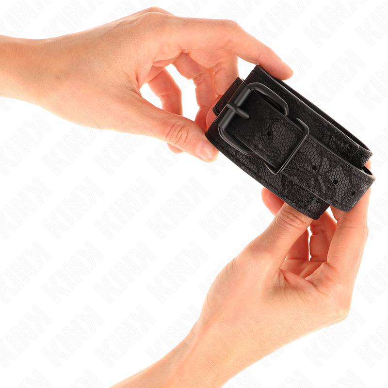 KINK - ESPOSAS DE MUÑECAS CON ENCAJE OSCURO AJUSTABLES NEGRAS 19-26 CM