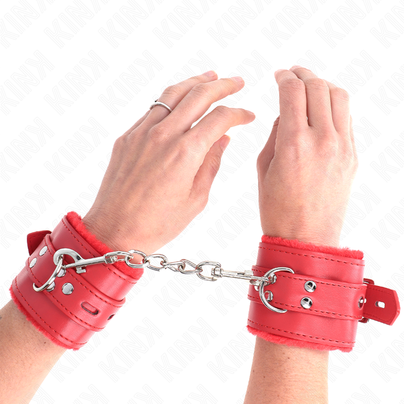 KINK - ATTACHES DE POIGNET DOUBLÉES DE FOURRURE AVEC TROUS CARRÉS ROUGES ET CEINTURE ROUGE RÉGLABLE 17-29 CM X 6 CM