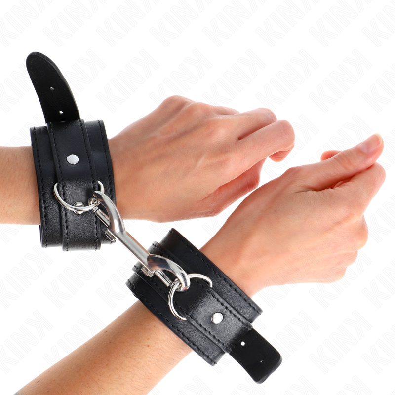 KINK - SUJECIONES DE MUÑECA - REMACHE DE UNA SOLA FILA NEGRO AJUSTABLE 17-28 CM X 5 CM